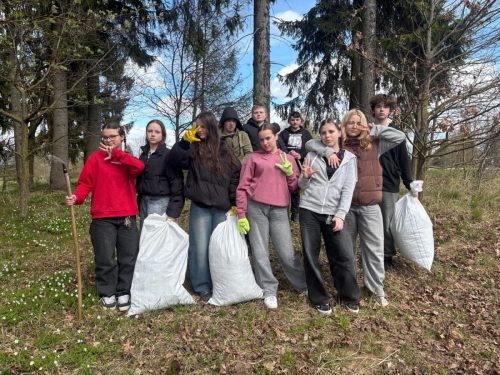 683461142_1562768269191136_948064865649353358_n